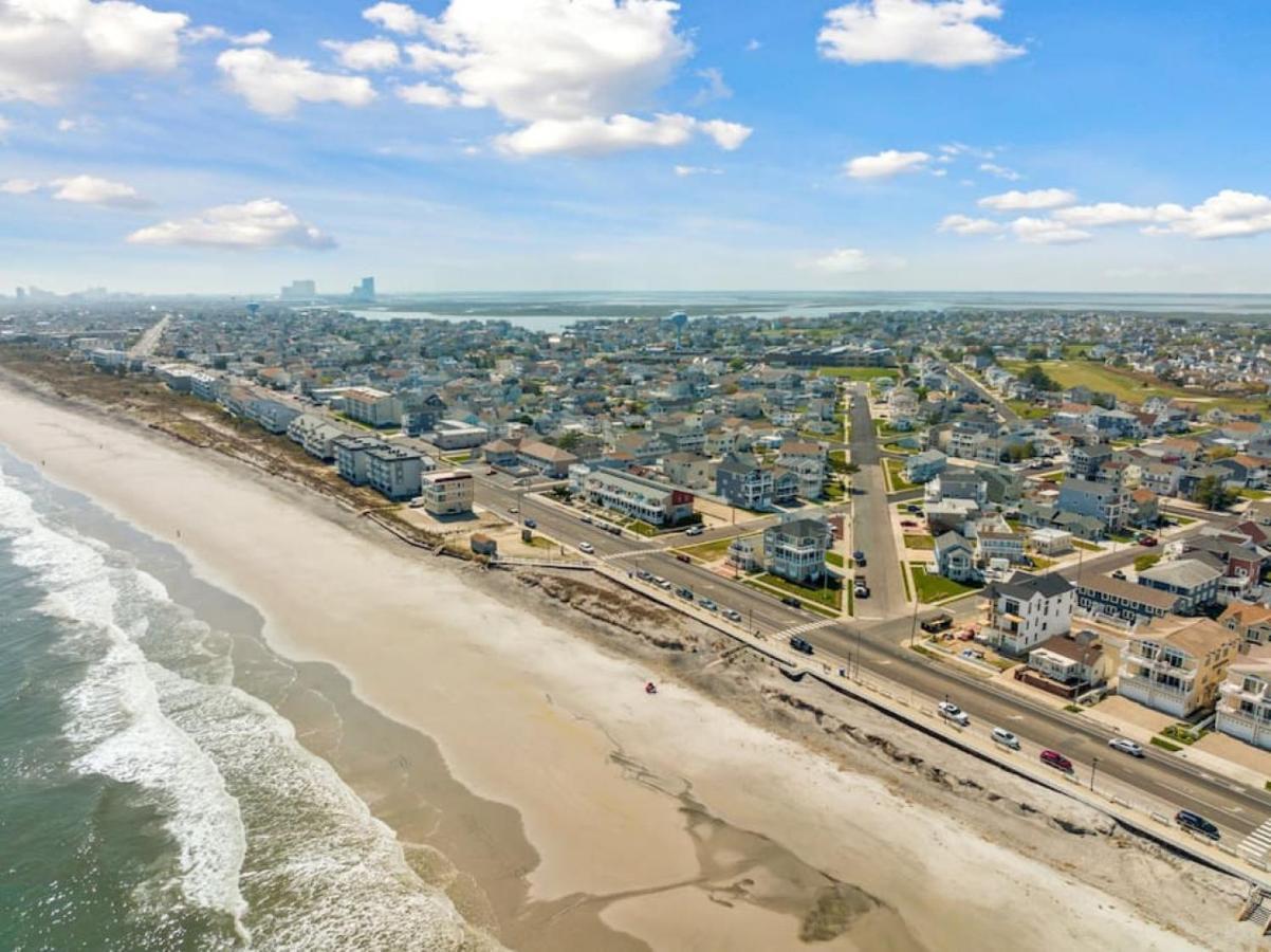 Radiant Beach Block Condo Parking Patio Brigantine Exterior photo