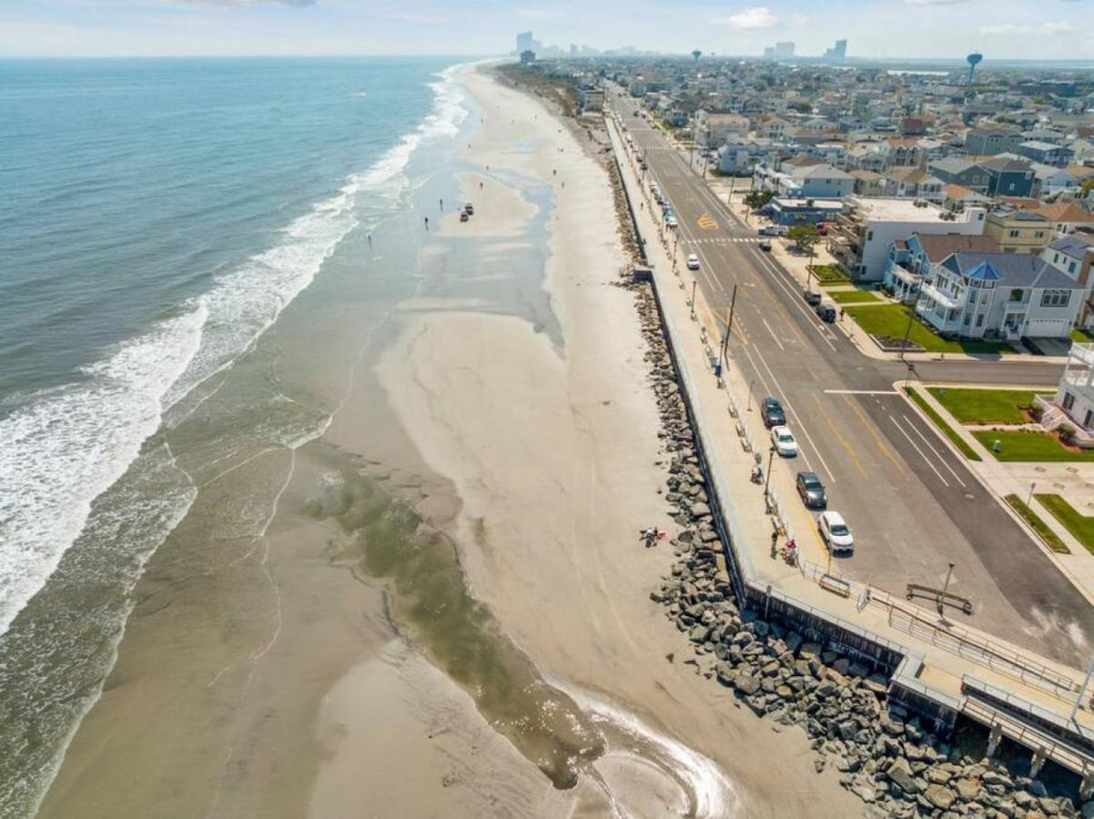 Radiant Beach Block Condo Parking Patio Brigantine Exterior photo